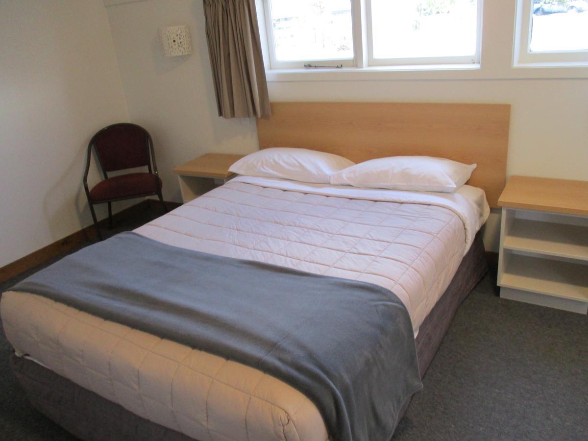 The Redwood Hotel Christchurch Extérieur photo