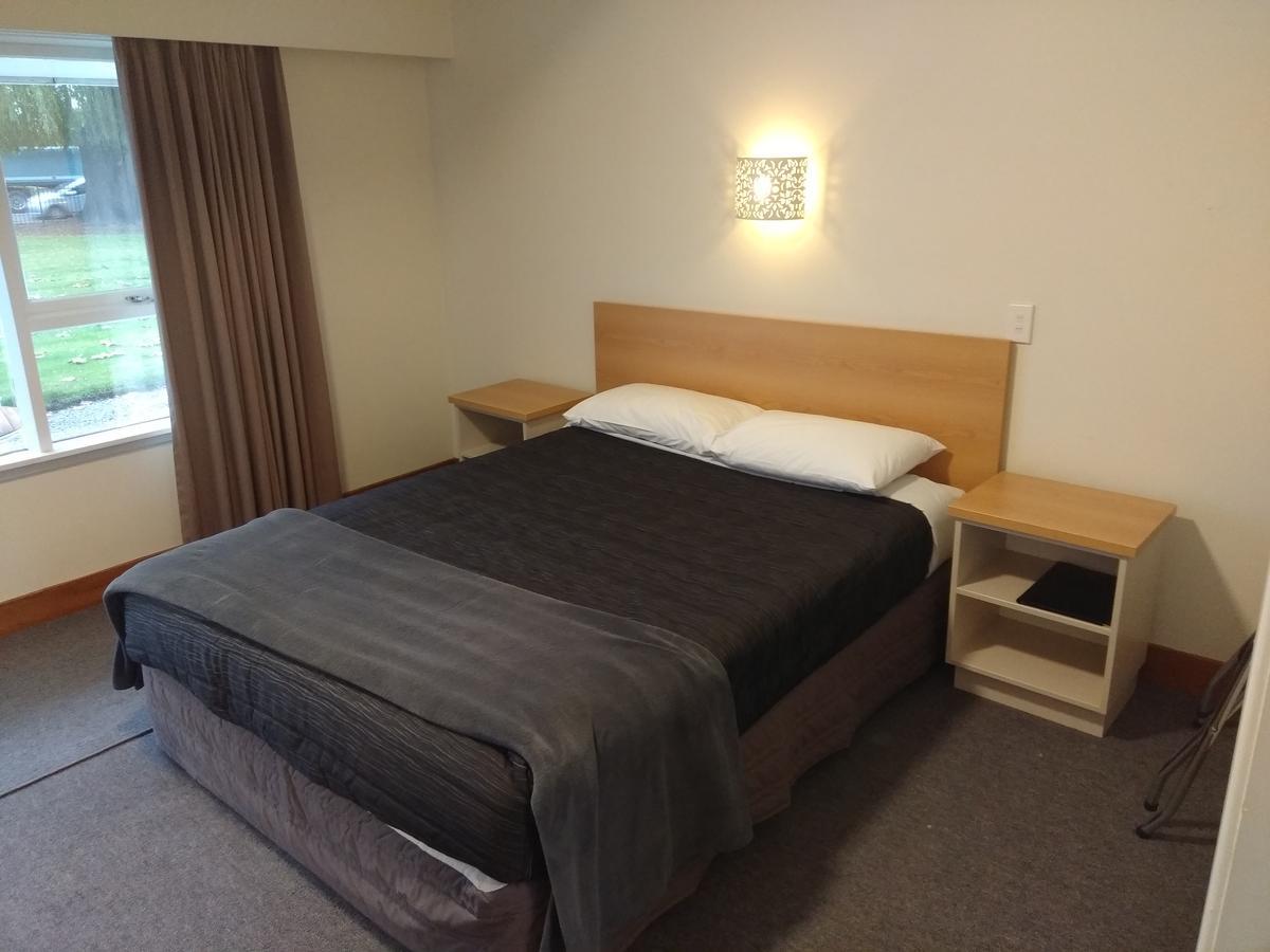 The Redwood Hotel Christchurch Extérieur photo